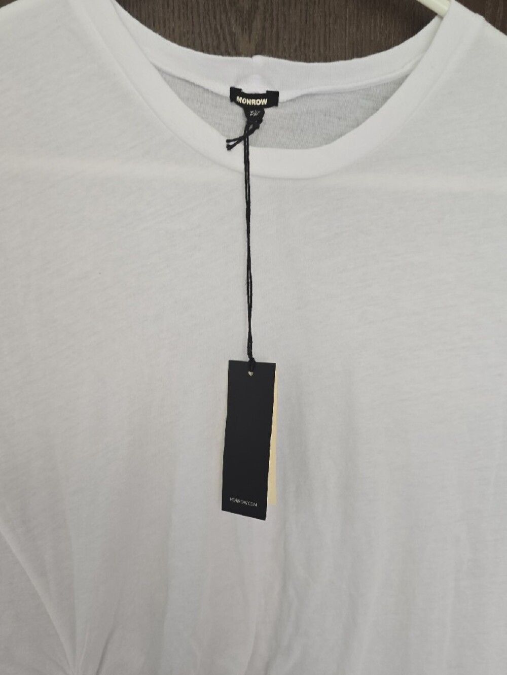 Monrow Classic White Crewneck Tee - Picture 5 of 5